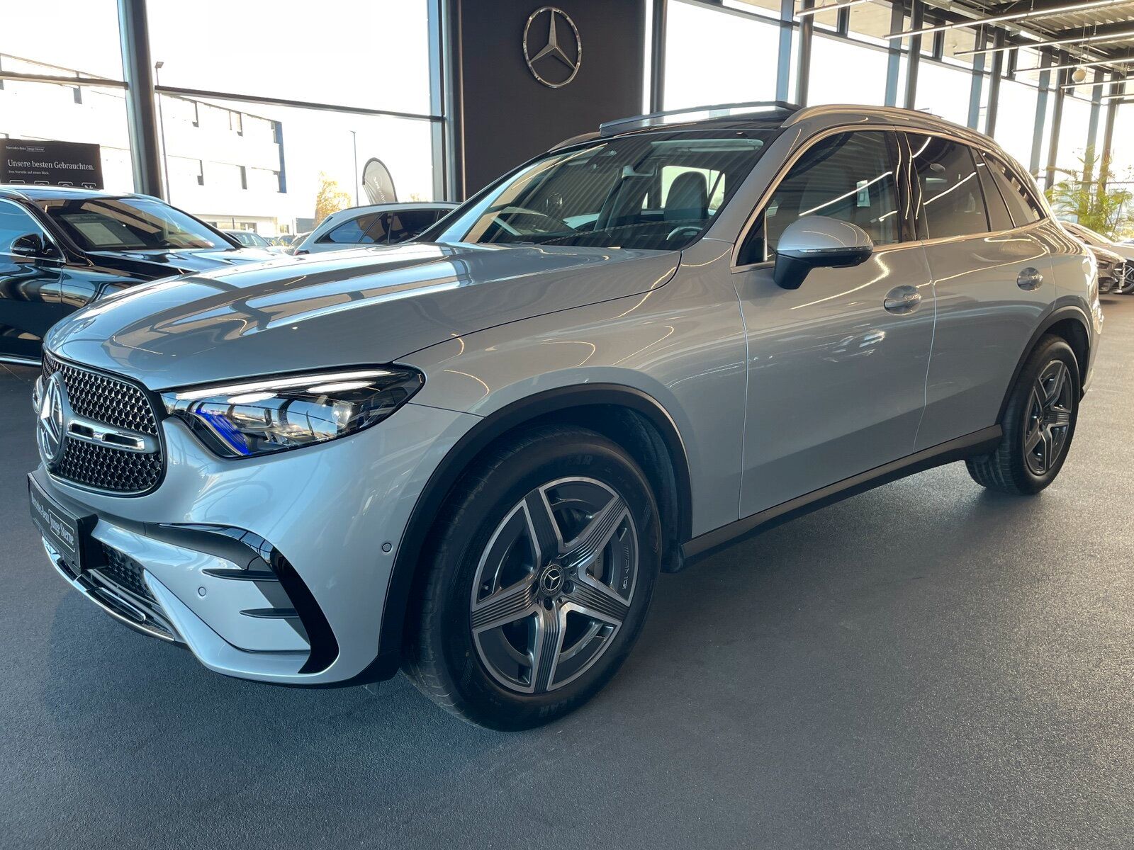 Mercedes-Benz GLC 300 4M AMG ADVANCED+ PANO DIGITALLIGHT AHK