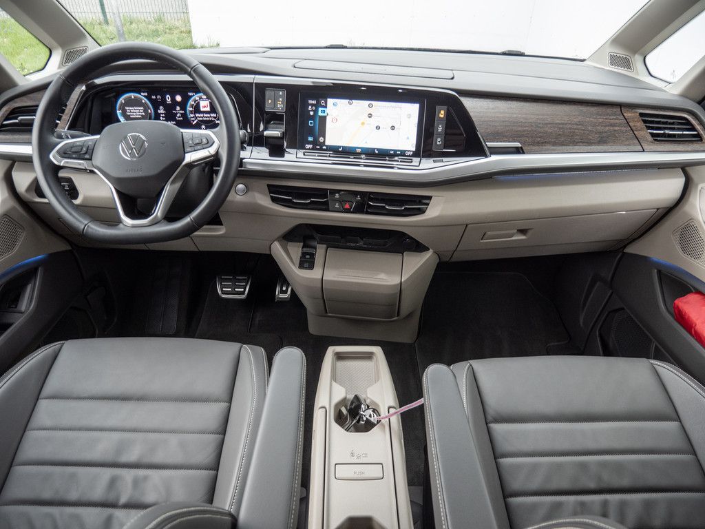 Volkswagen T7 Multivan 2.0TDI DSG - Samsaru's Car Outlet