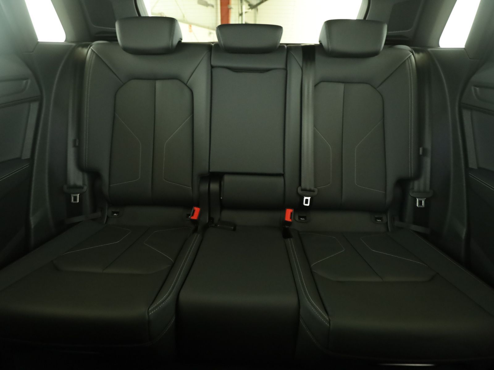 Audi Q3 40 TDI quattro S line M - Samsaru's Car Outlet
