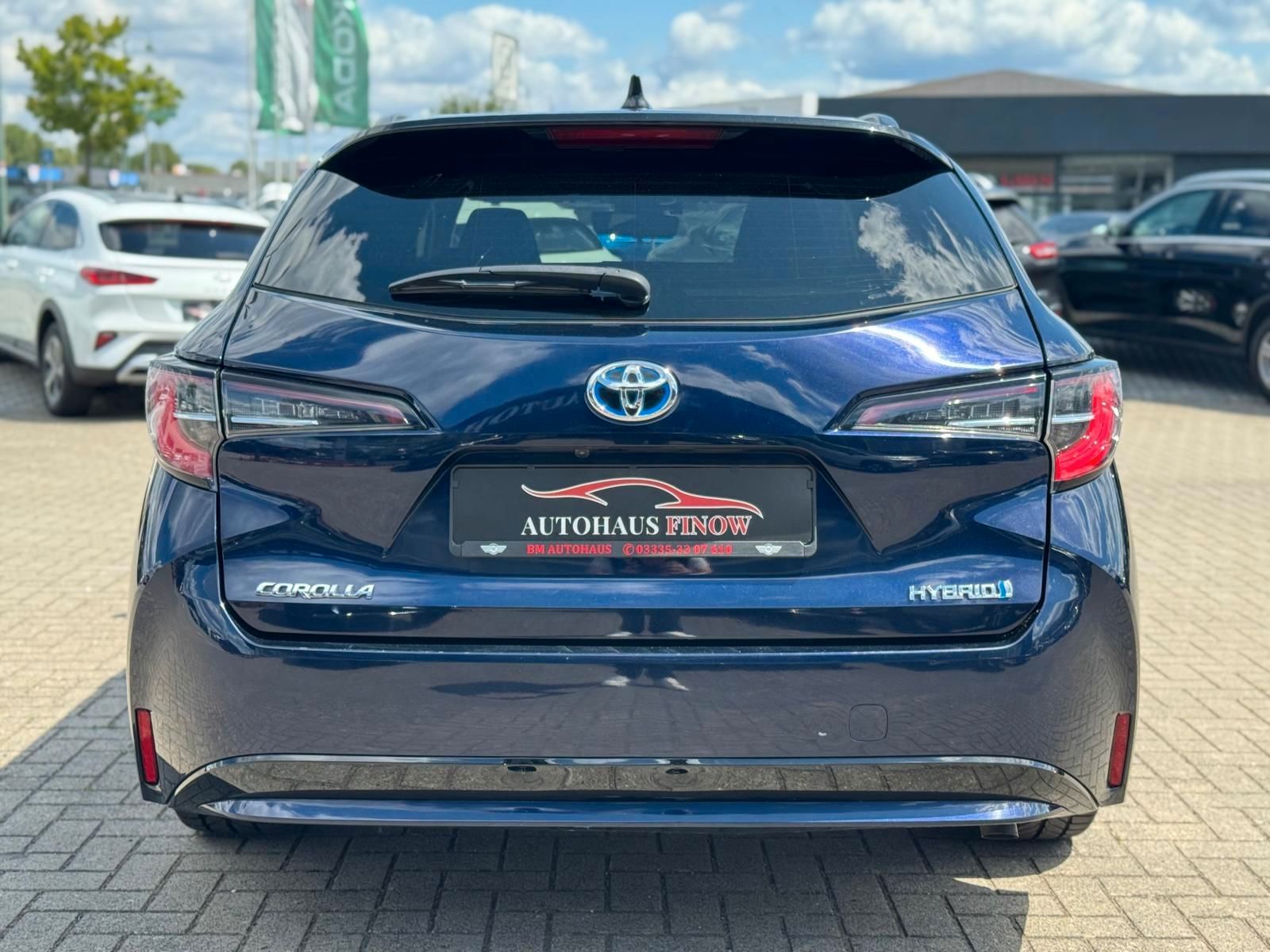 Toyota Corolla 1.8 Touring Sports Hybrid - Samsaru's Car Outlet
