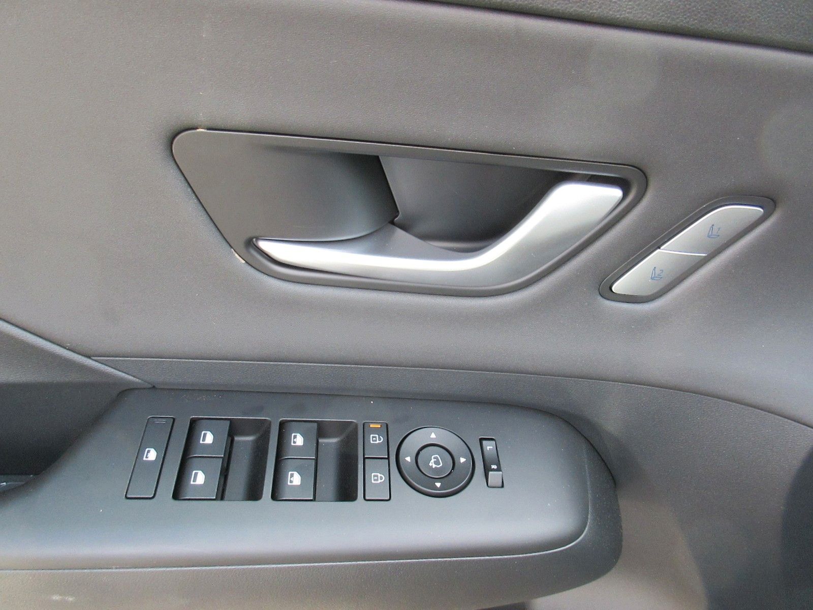 Hyundai Kona 1.6 T-GDi Prime - Samsaru's Car Outlet