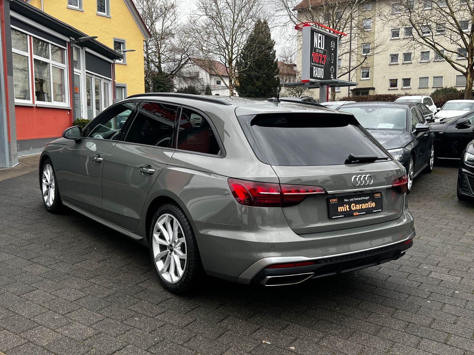 Audi A4 Avant 40 TDI S line - Samsaru's Car Outlet