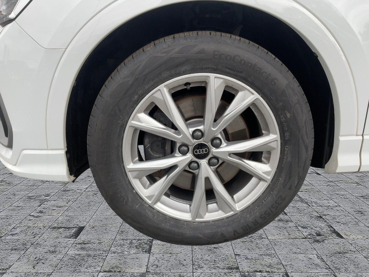 Audi Q3 40 TFSI QU S-TR S-LINE - Samsaru's Car Outlet
