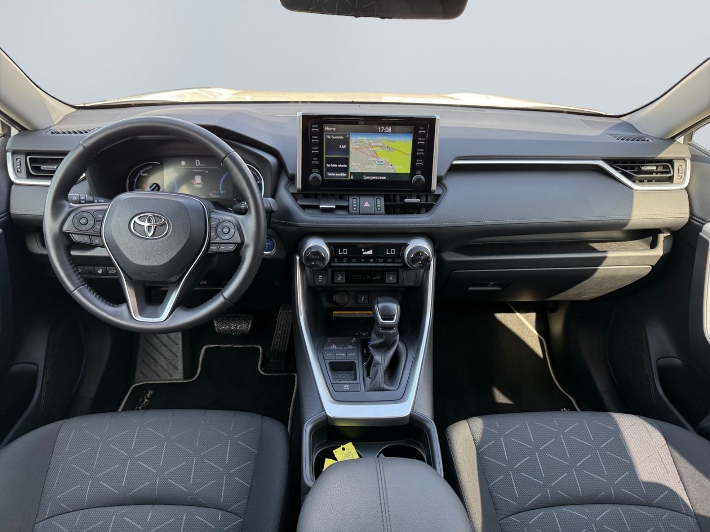 Toyota RAV 4 2.5 4x2 Hybrid - Samsaru's Car Outlet