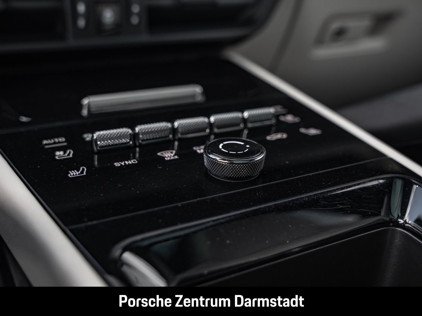 Porsche Cayenne S E-Hybrid Burmester HA-Lenkung InnoDriv