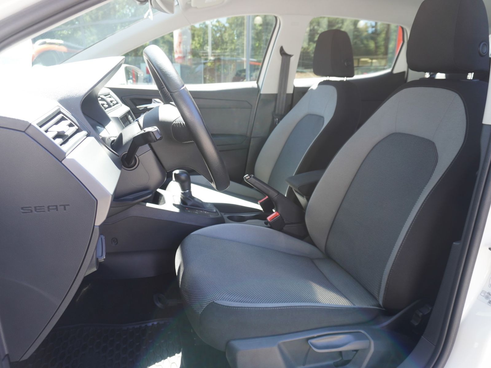 Seat Ibiza 1.0 TSI Style DSG - Samsaru's Car Outlet