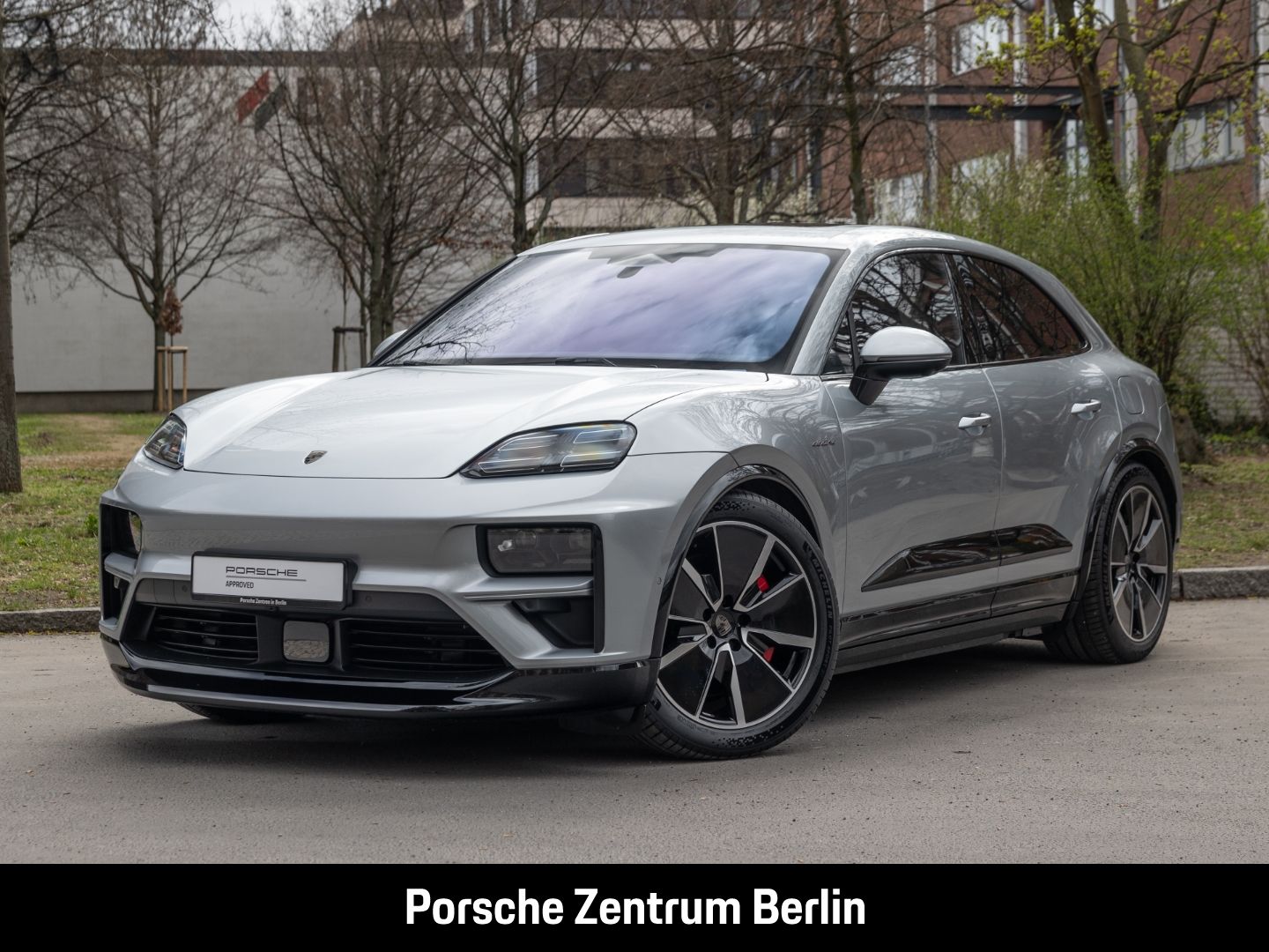 Porsche Macan Turbo HA-Lenkung Surround View 21-Zoll