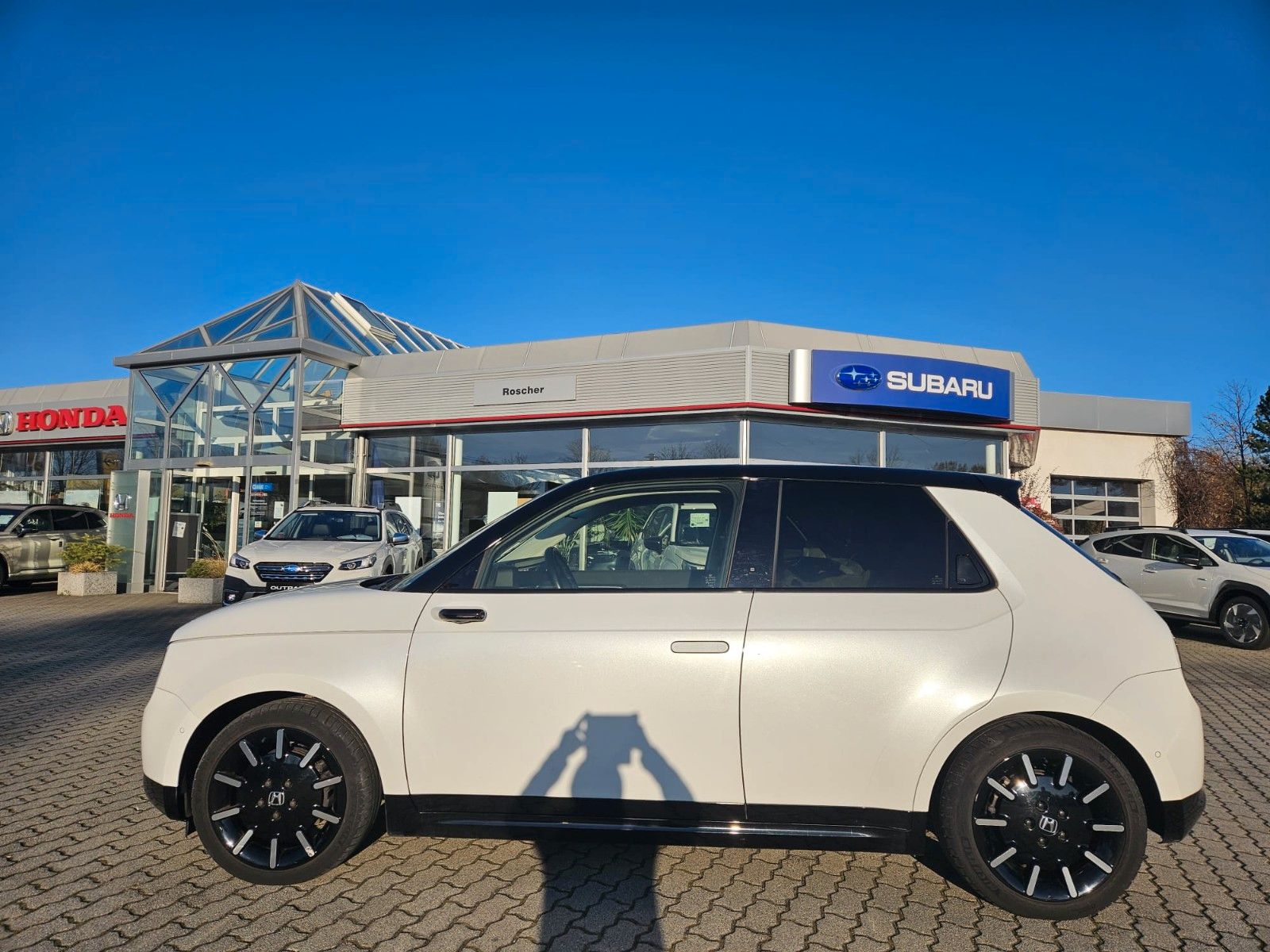Honda e Advance 17er