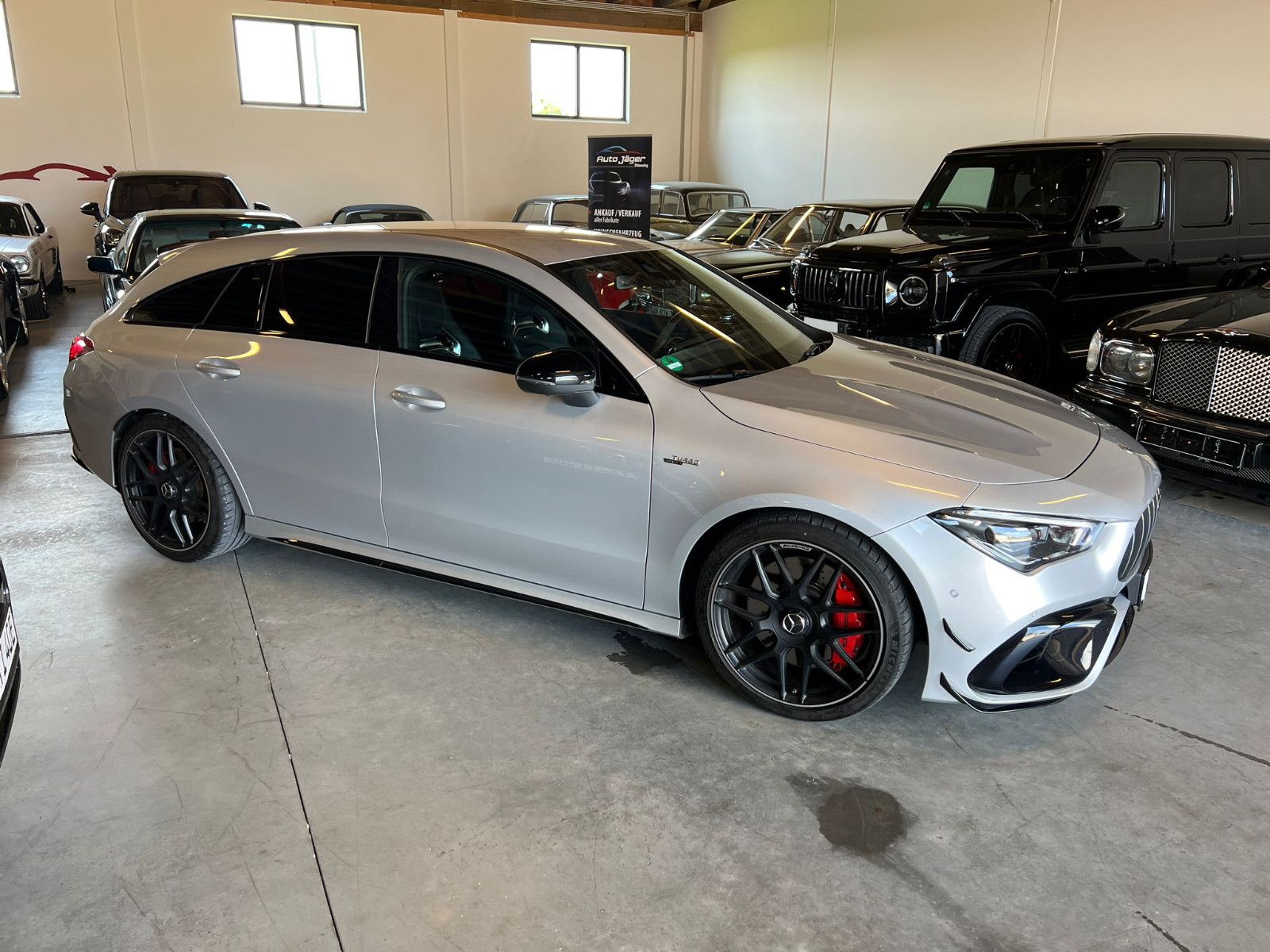 Mercedes-Benz CLA 45S AMG - Samsaru's Car Outlet