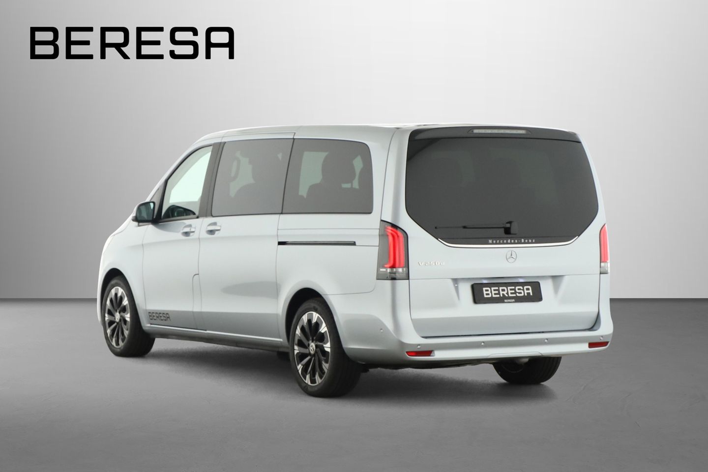 Mercedes-Benz V 250 d Style Lang - Samsaru's Car Outlet