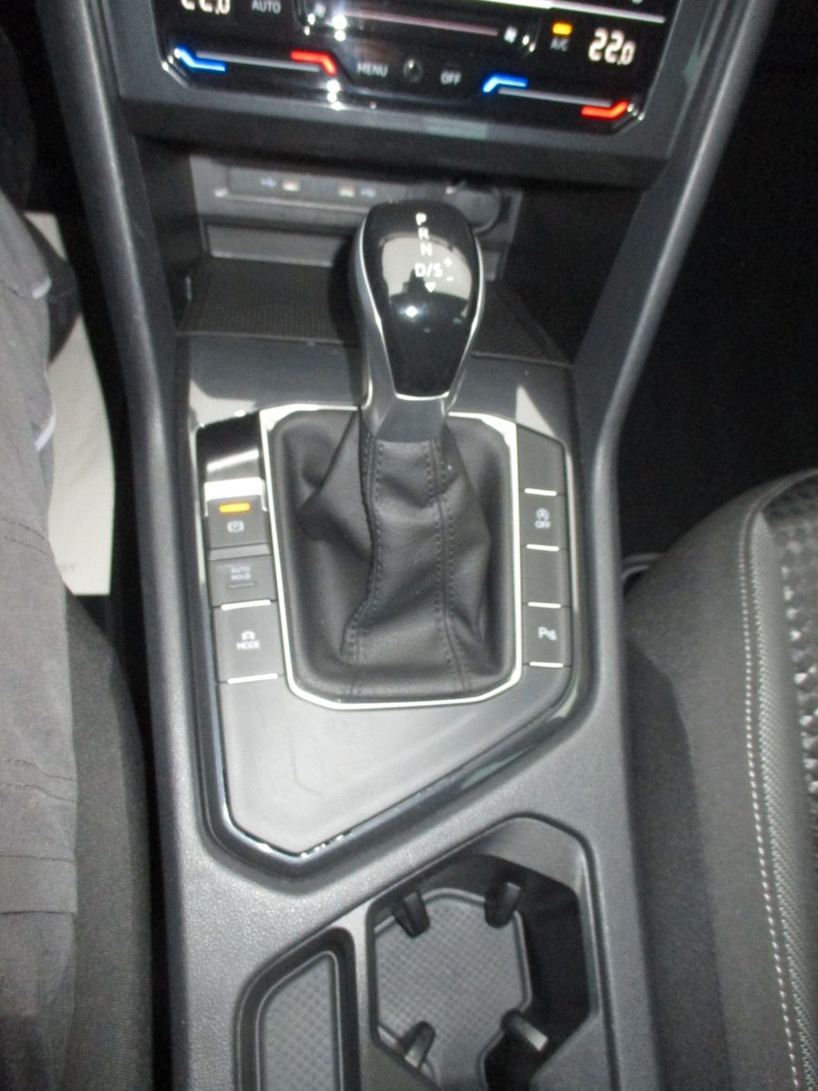 Volkswagen Tiguan 2.0 TDI DSG Active - Samsaru's Car Outlet