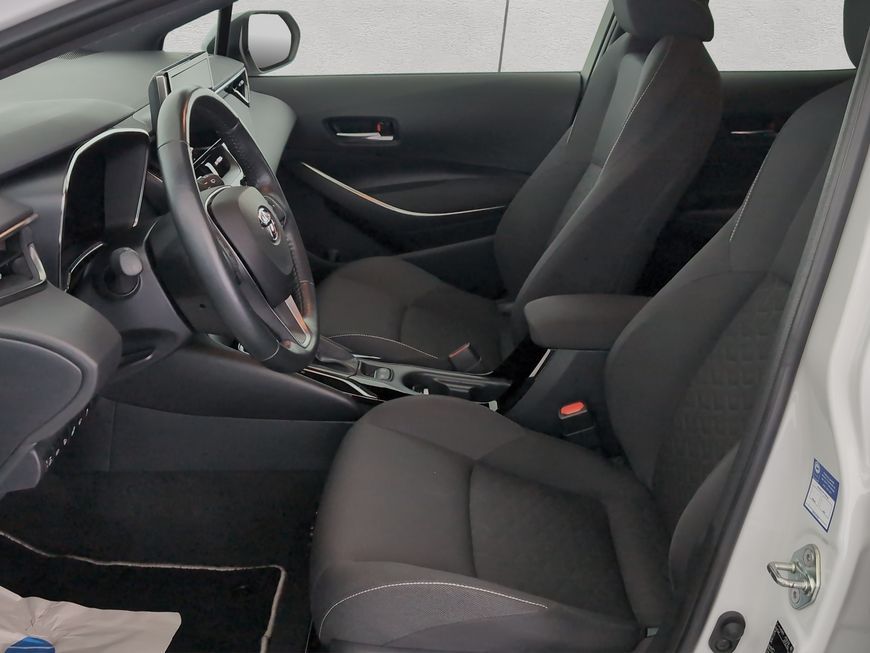 Toyota Corolla 1.8 Hybrid Team Deutschland NAVI+BI-LED+
