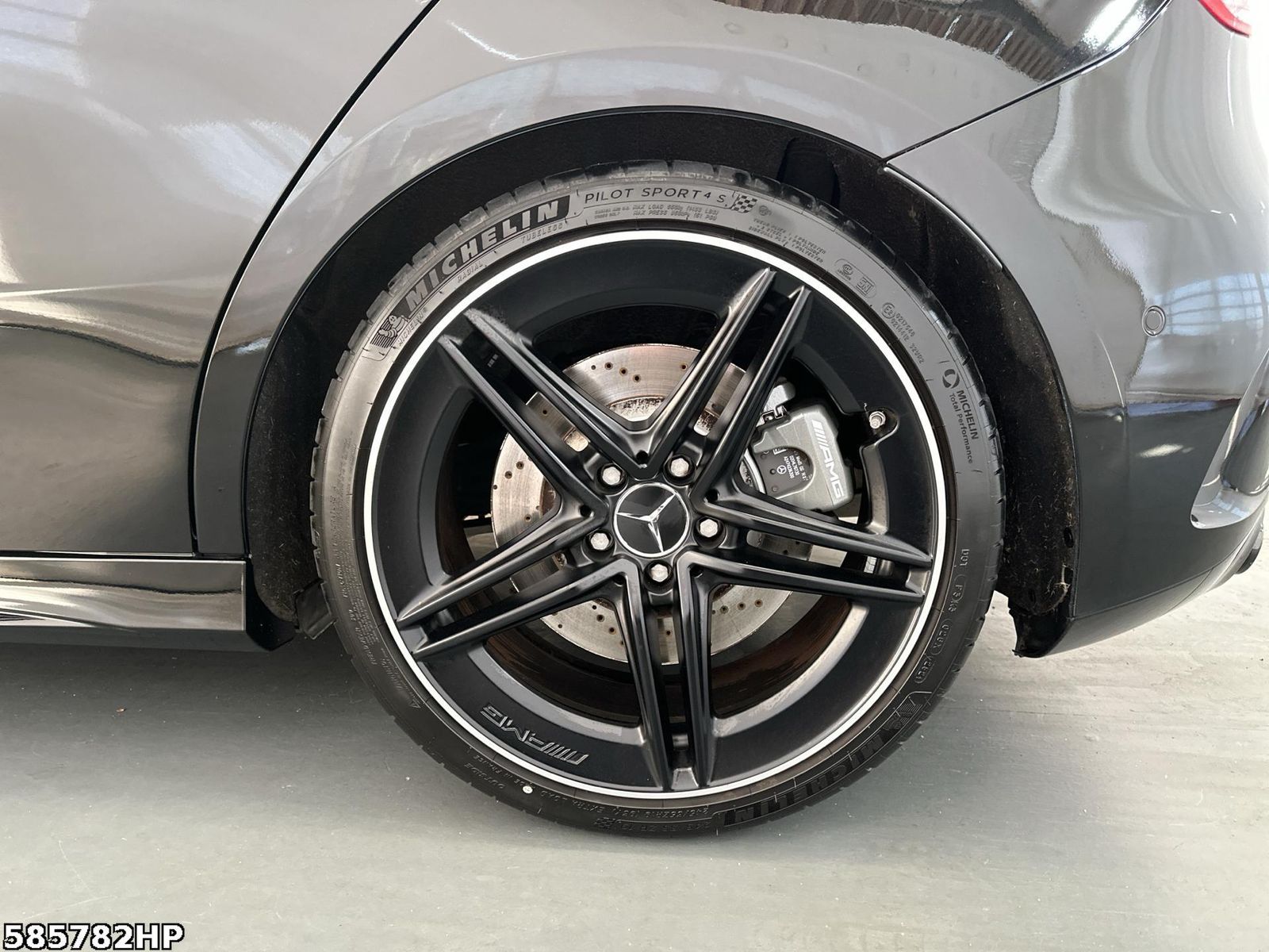 Mercedes-Benz A 45 AMG 4M+ - Samsaru's Car Outlet