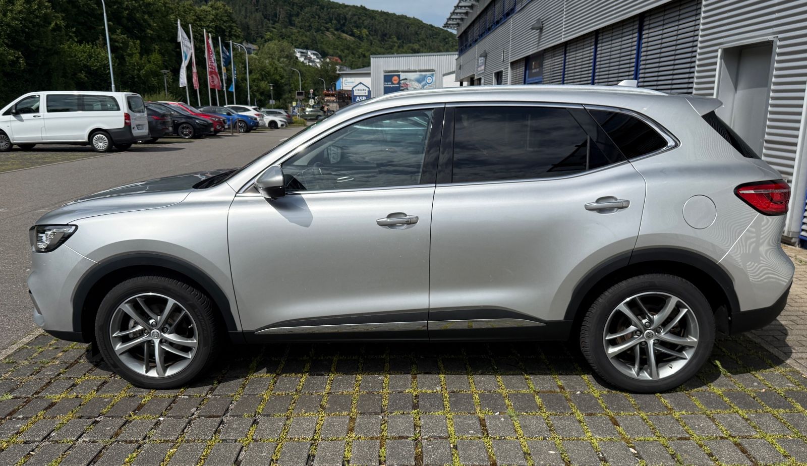 MG HS 1.5T-GDI Luxury/Autom./Pano/LED/Kamera/Leder