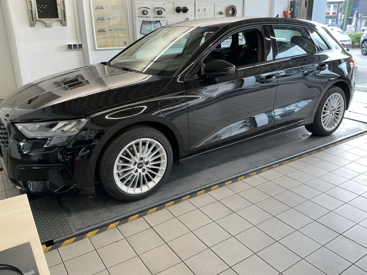 Audi A3 Sportback 40 TFSIe S tronic advanced CarPlay|