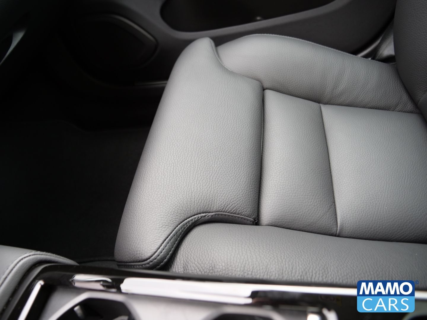 Volvo V60 T6 AWD Recharge Ultra Dark ACC/AHK/360°/PANO