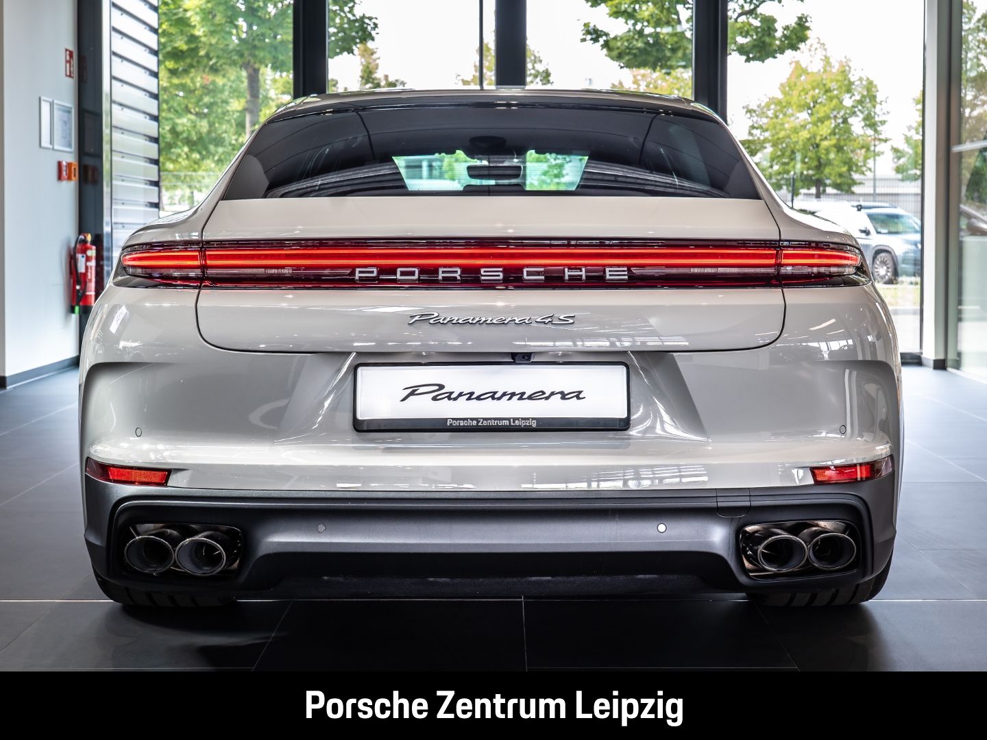 Porsche Panamera 4S E-Hybrid Sportabgas HA-Lenkung HUD