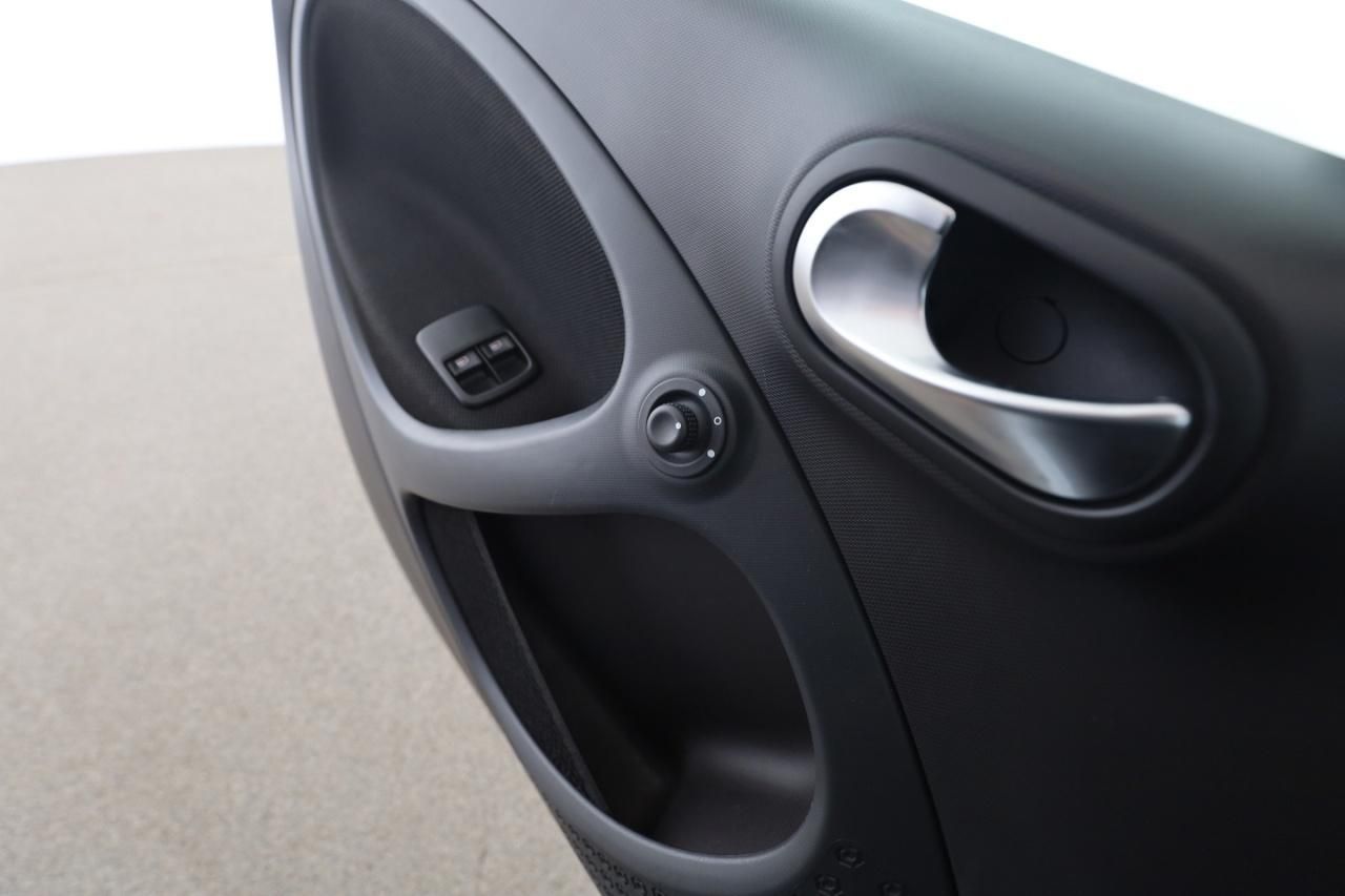 Smart forfour EQ edition one BRABUS - Samsaru's Car Outlet