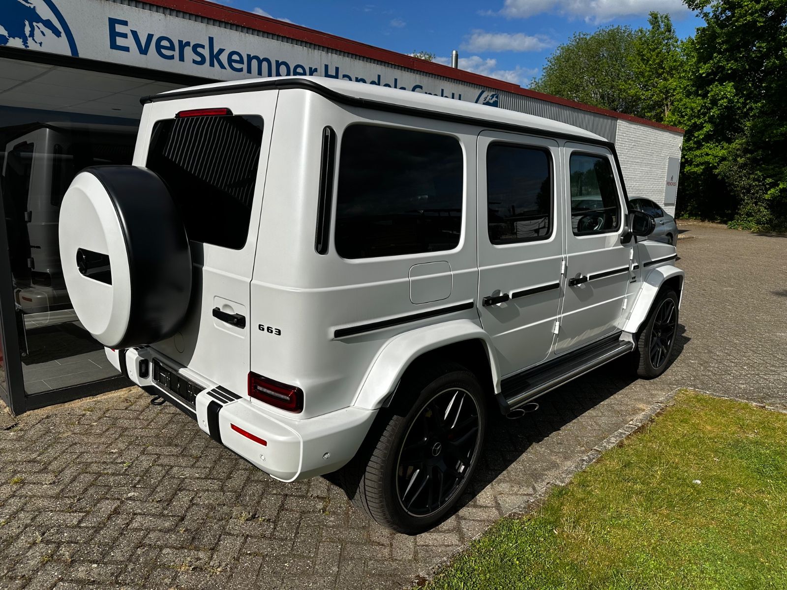 Mercedes-Benz G 63 AMG - Samsaru's Car Outlet
