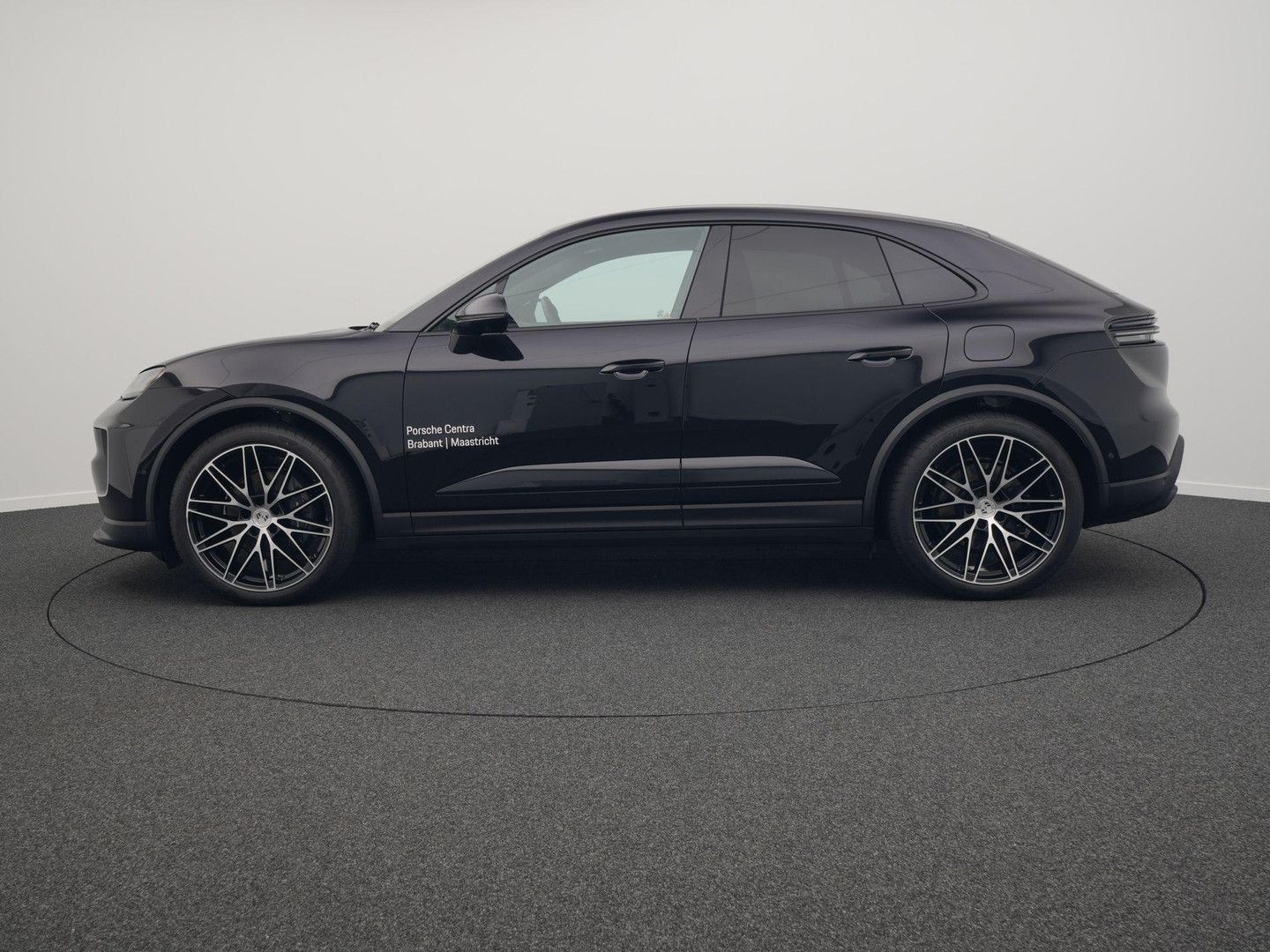 Porsche Macan 4