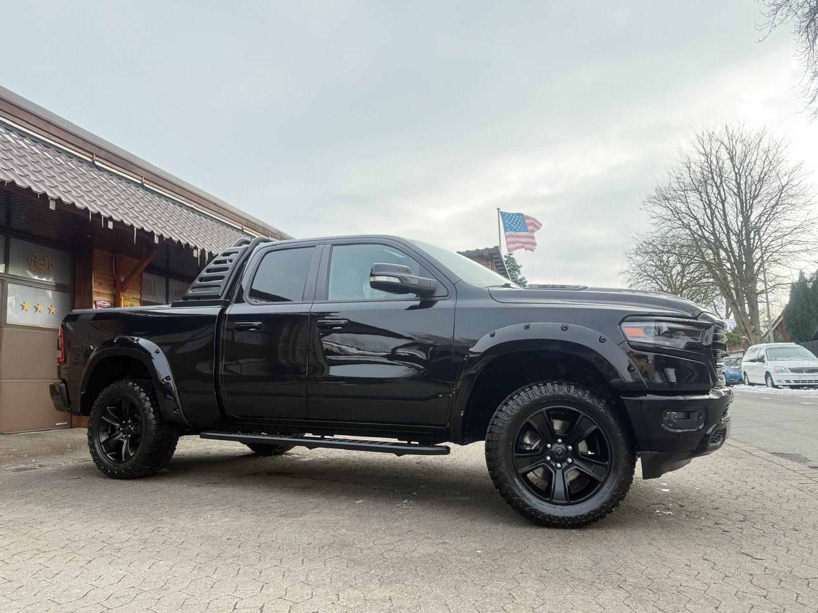 Dodge V8*4X4*SPORT*LIFT*HEADUP*OFFROAD*NAVI*AHK*GARANT
