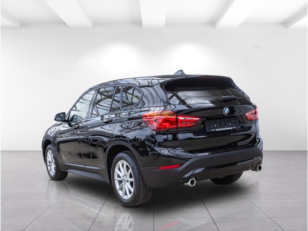 BMW X1 18d - Samsaru's Car Outlet