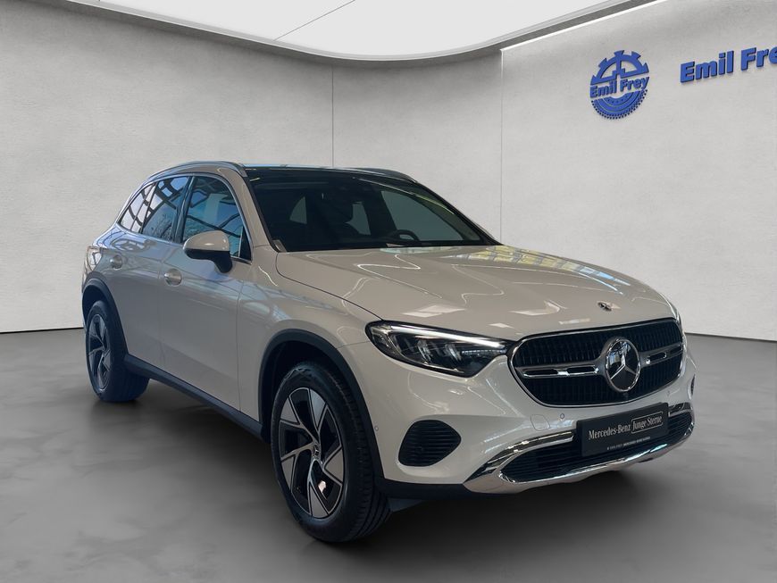 Mercedes-Benz GLC 300 e 4M Avantgarde Adva+|AHK|Pano|360°|Dist