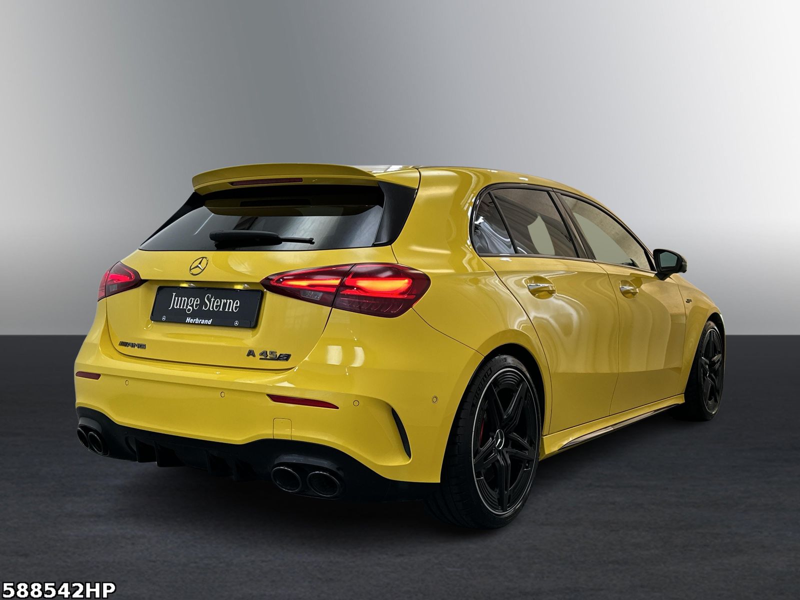 Mercedes-Benz A 45 AMG S 4MATIC+ - Samsaru's Car Outlet
