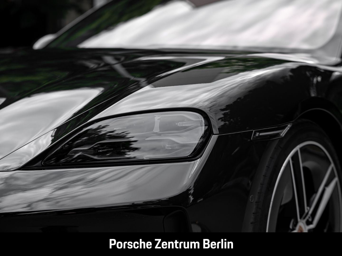 Porsche Taycan GTS Burmester HA-Lenkung Surround-View