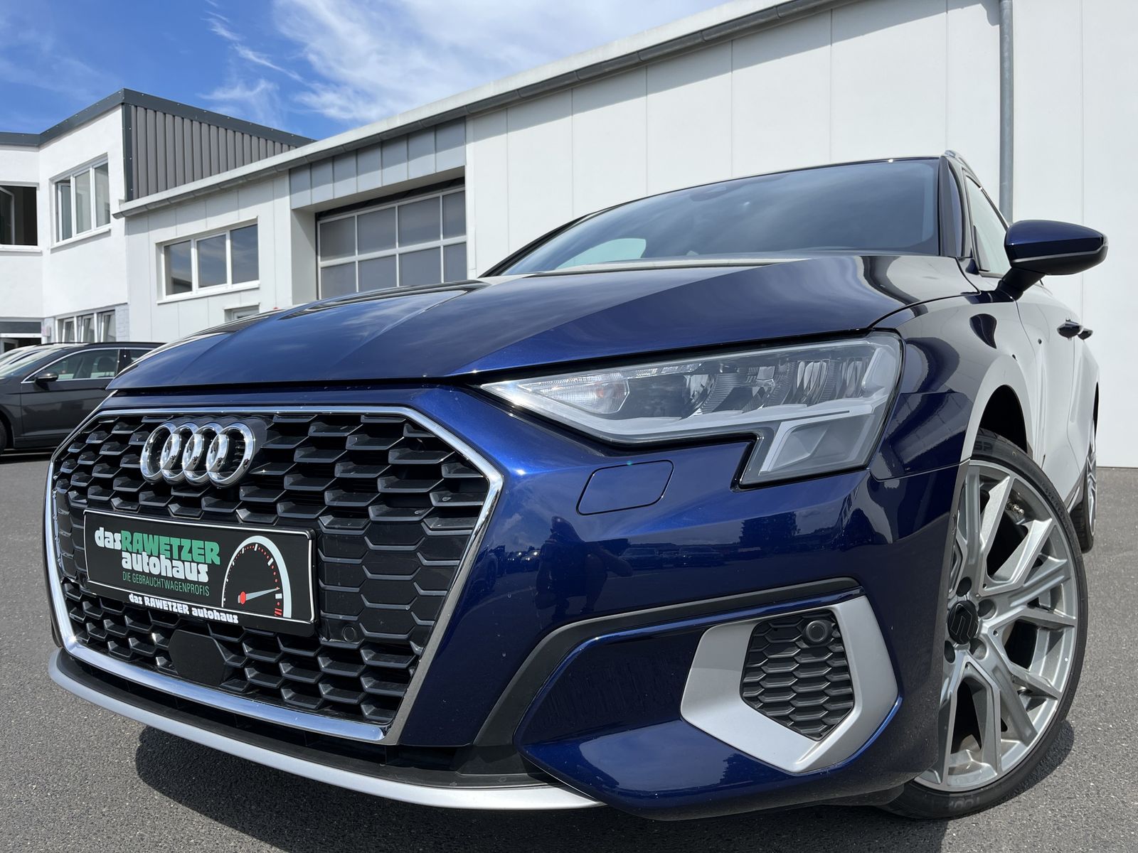Audi A3 Sportback 35 1.5 TFSI S tronic - Samsaru's Car Outlet