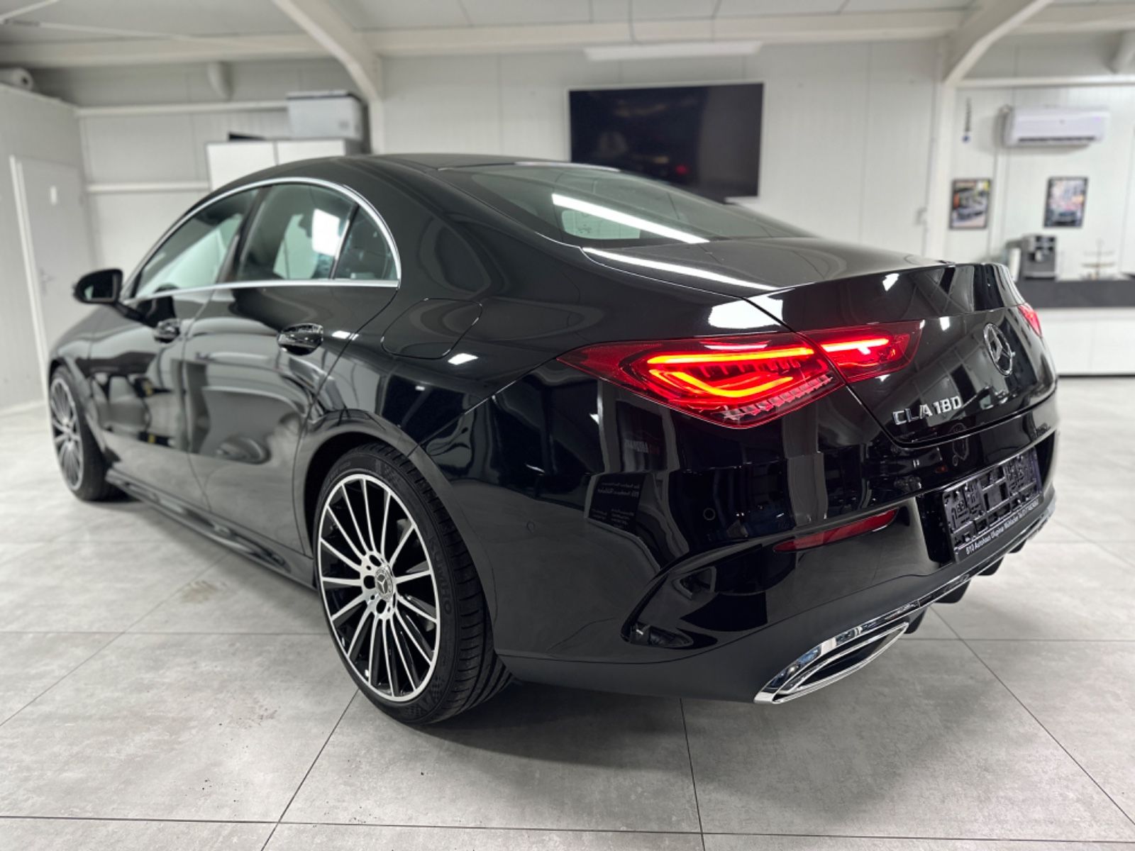 Mercedes-Benz CLA 180 9G-TRONIC AMG LINE - Samsaru's Car Outlet
