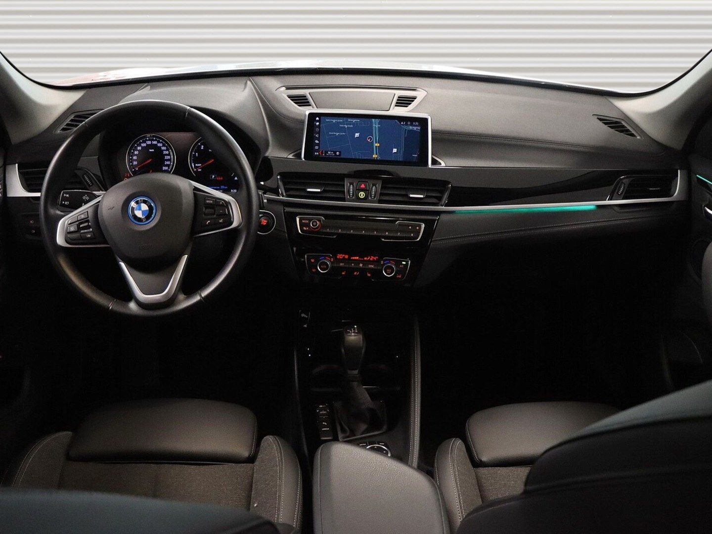 BMW X1 xDrive25e Sport Line - Samsaru's Car Outlet
