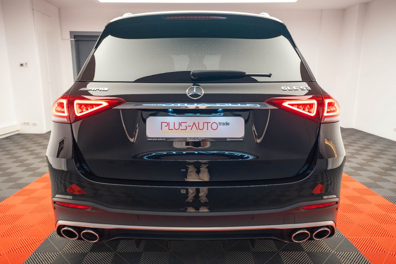 Mercedes-Benz GLE 53 AMG 4M+ Burm Massage Pano 360 22" HUD