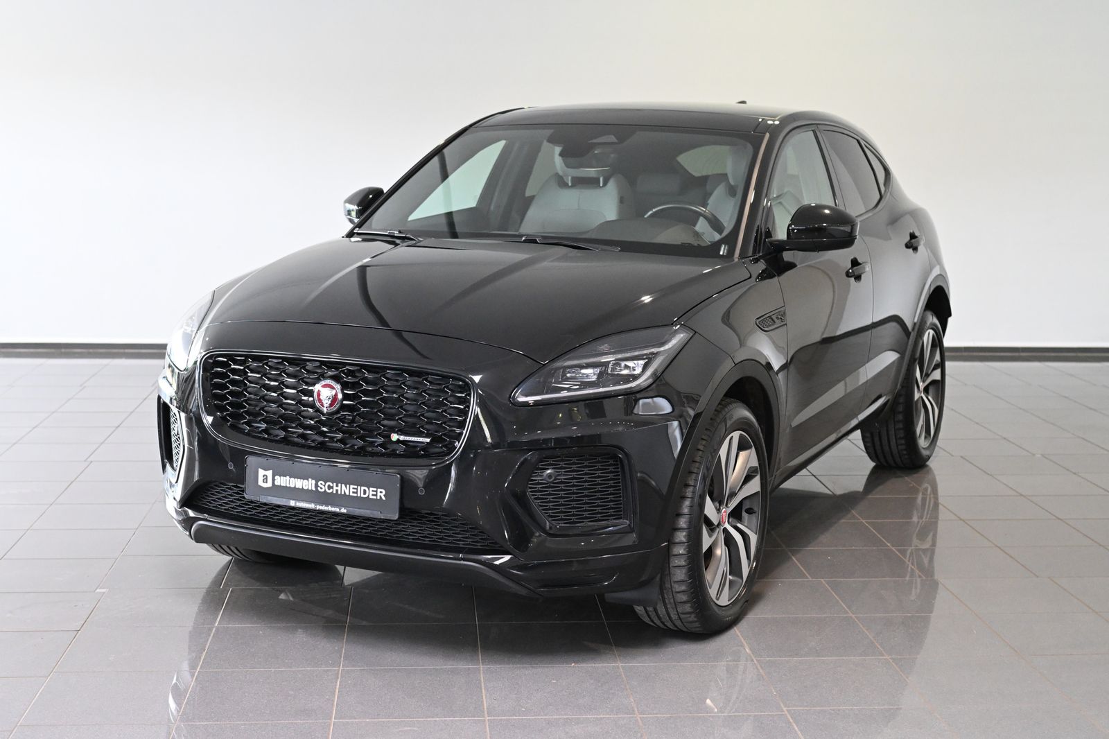 Jaguar E-PACE D200 R-Dynamic HSE AWD Pano ACC Leder 20"