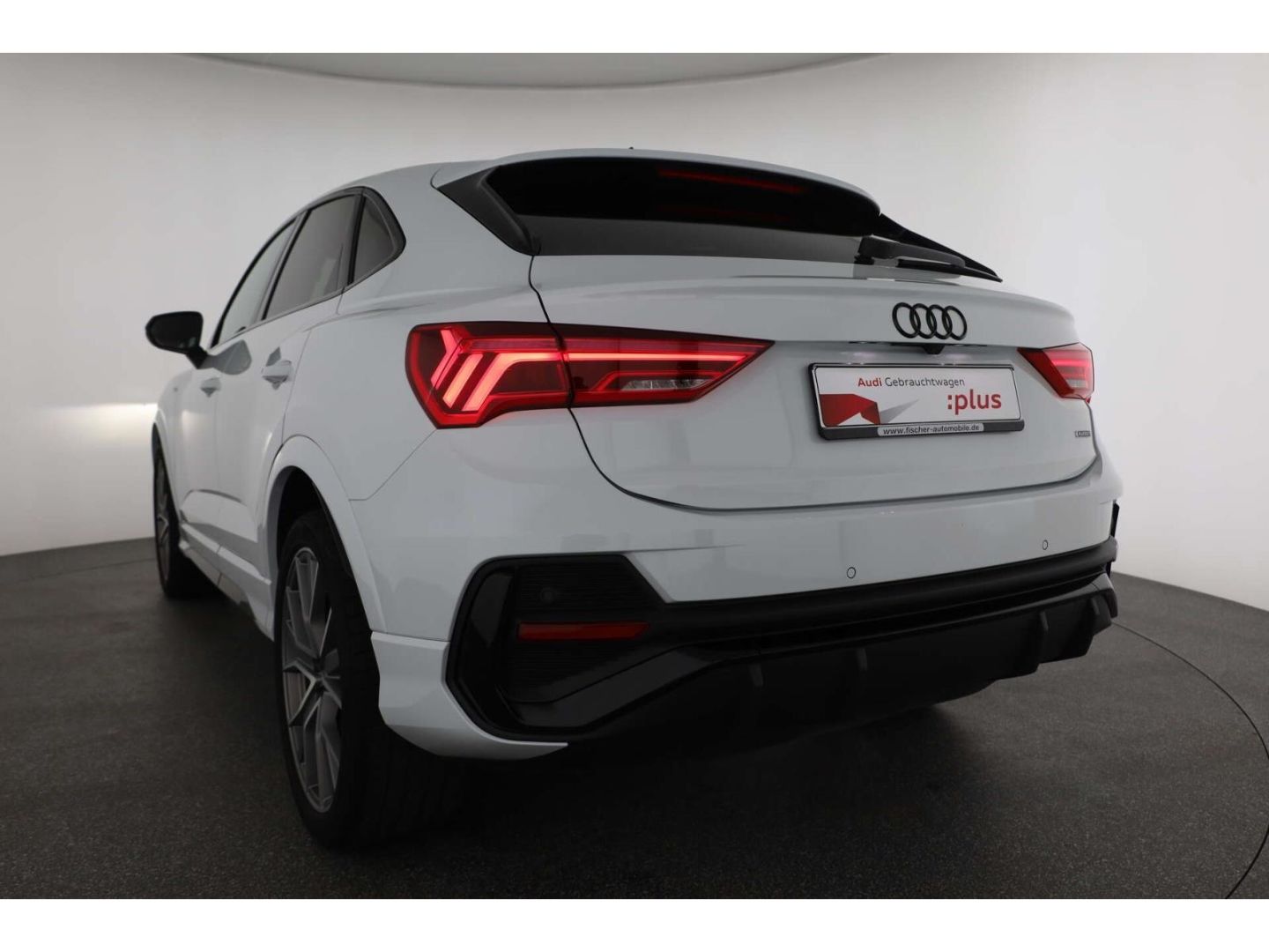 Audi Q3 Sportback 45 TFSI quattro - Samsaru's Car Outlet