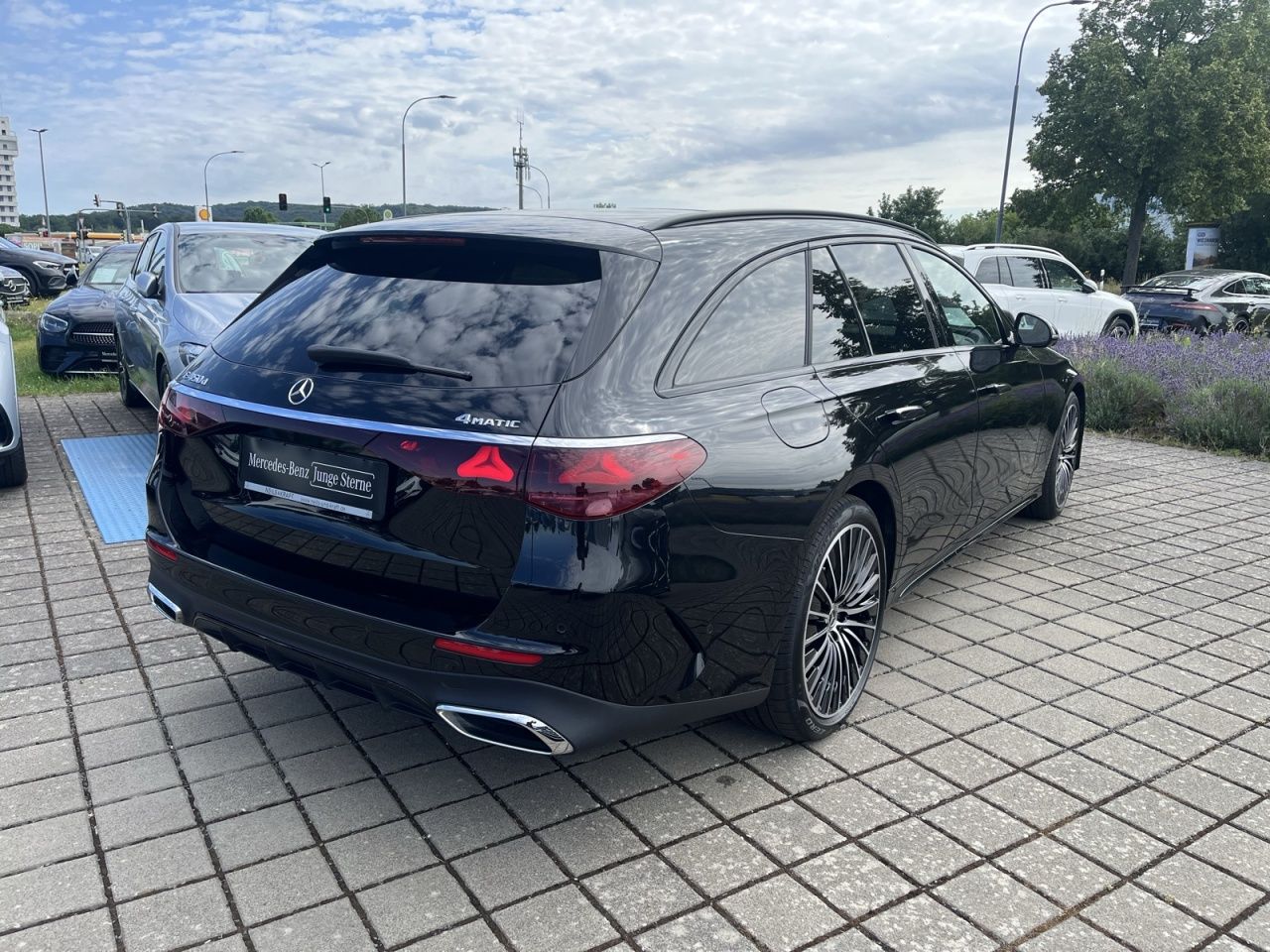Mercedes-Benz E 450 d T 4M AMG+BURM+NIGHT+AIRMATIC+DIGI LIGHT