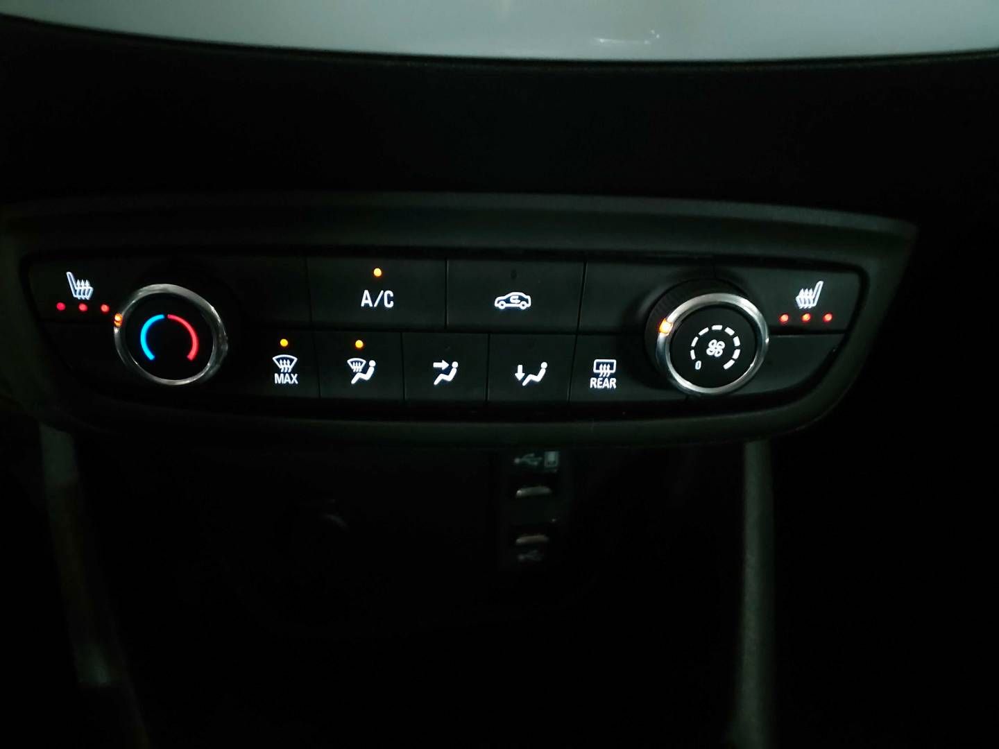 Opel CROSSLAND X - Samsaru's Car Outlet