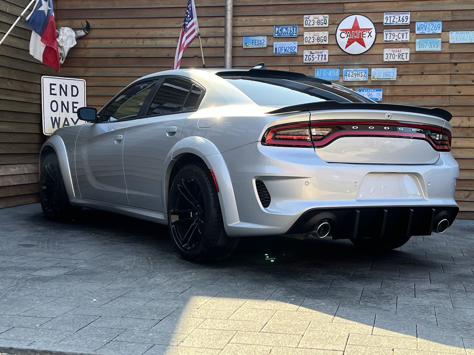Dodge Charger SCAT PACK 6.4L V8 SRT WIDEBODY Brembo