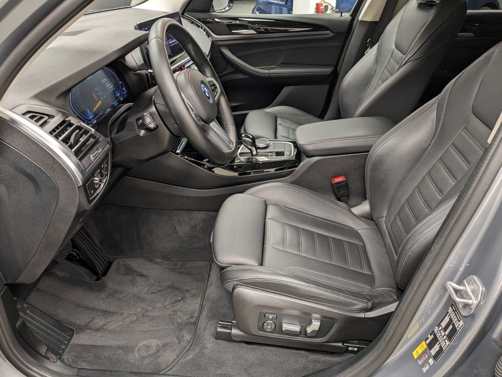 BMW X3 xDrive30e - Samsaru's Car Outlet
