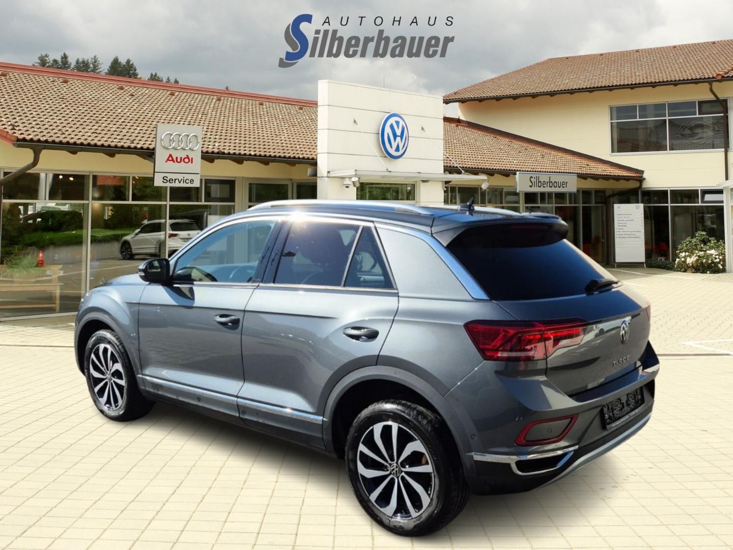 Volkswagen T-ROC Style 1.5 TSI DSG Style - Samsaru's Car Outlet