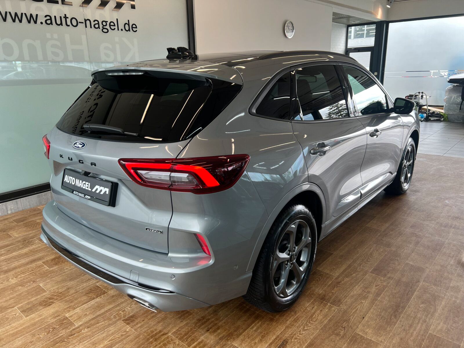 Ford Kuga 2.5 PHEV ST-Line X +Matrix-LED+NAVI+AHK+ACC