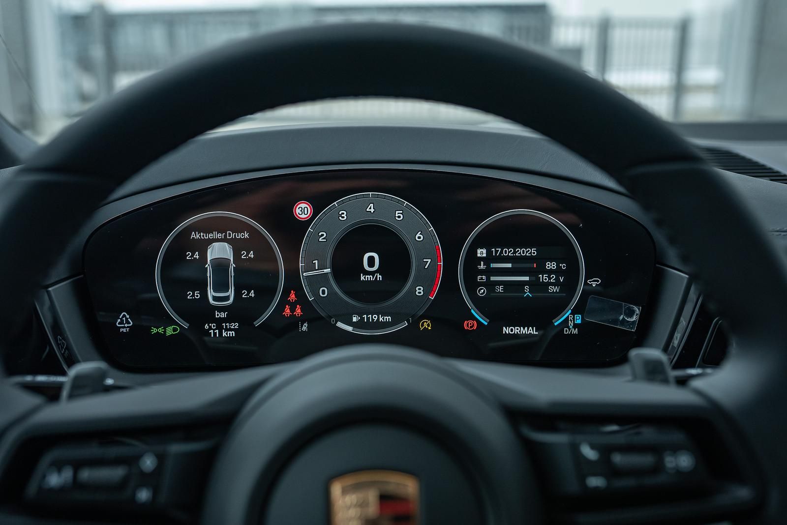 Porsche Cayenne Coupe | MY25 | 18-Way | 22-Inch