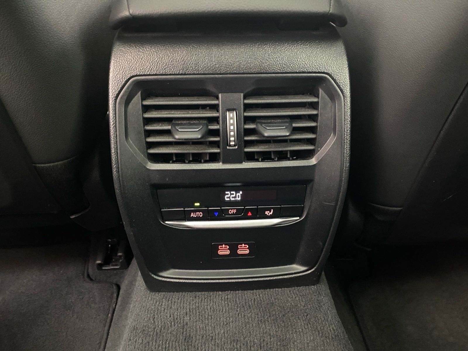 BMW 330e xDrive Touring M Sport HUD DA Pro Pano AHK