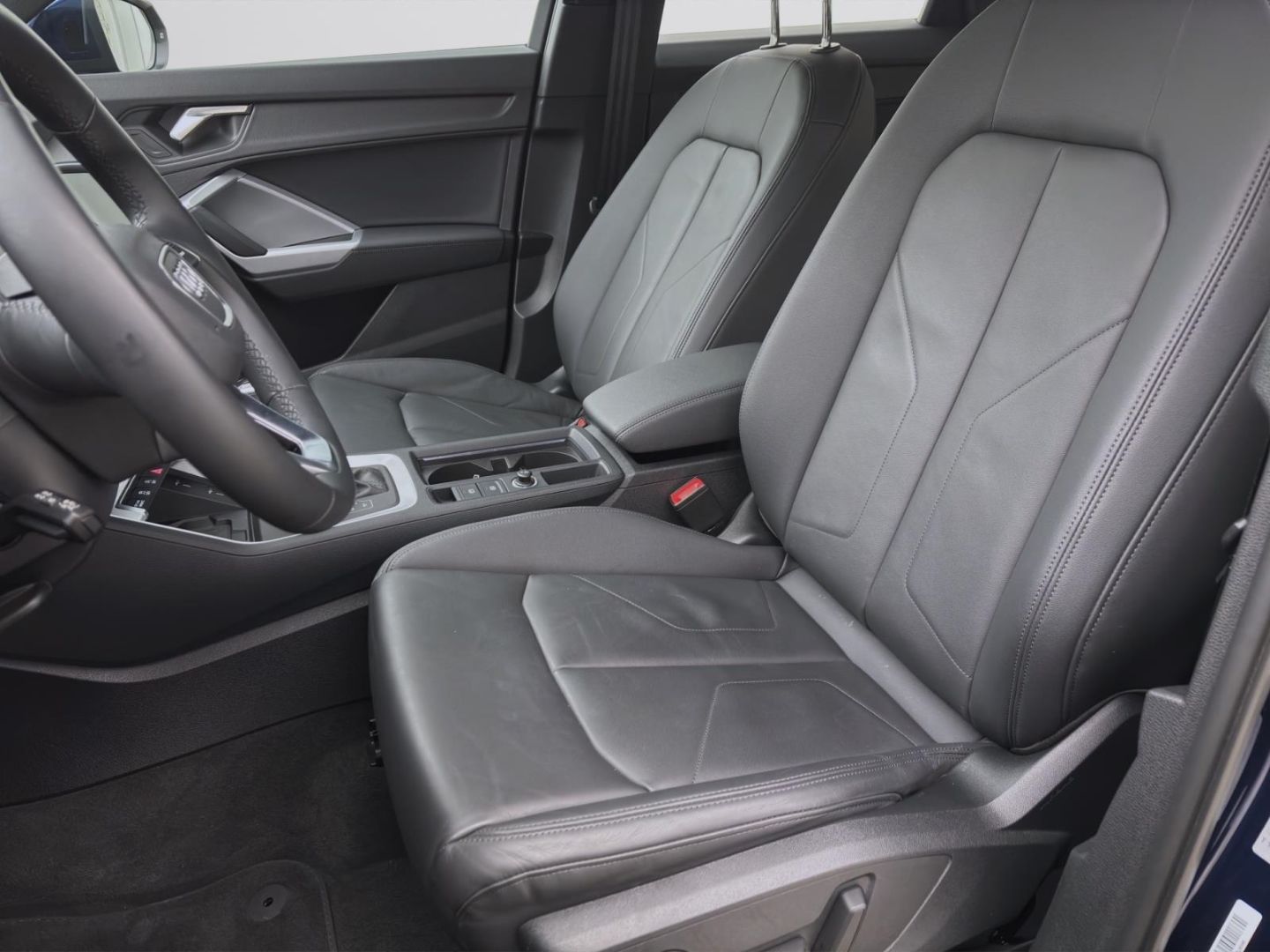 Audi Q3 40 TDI Q ADVANCED - Samsaru's Car Outlet