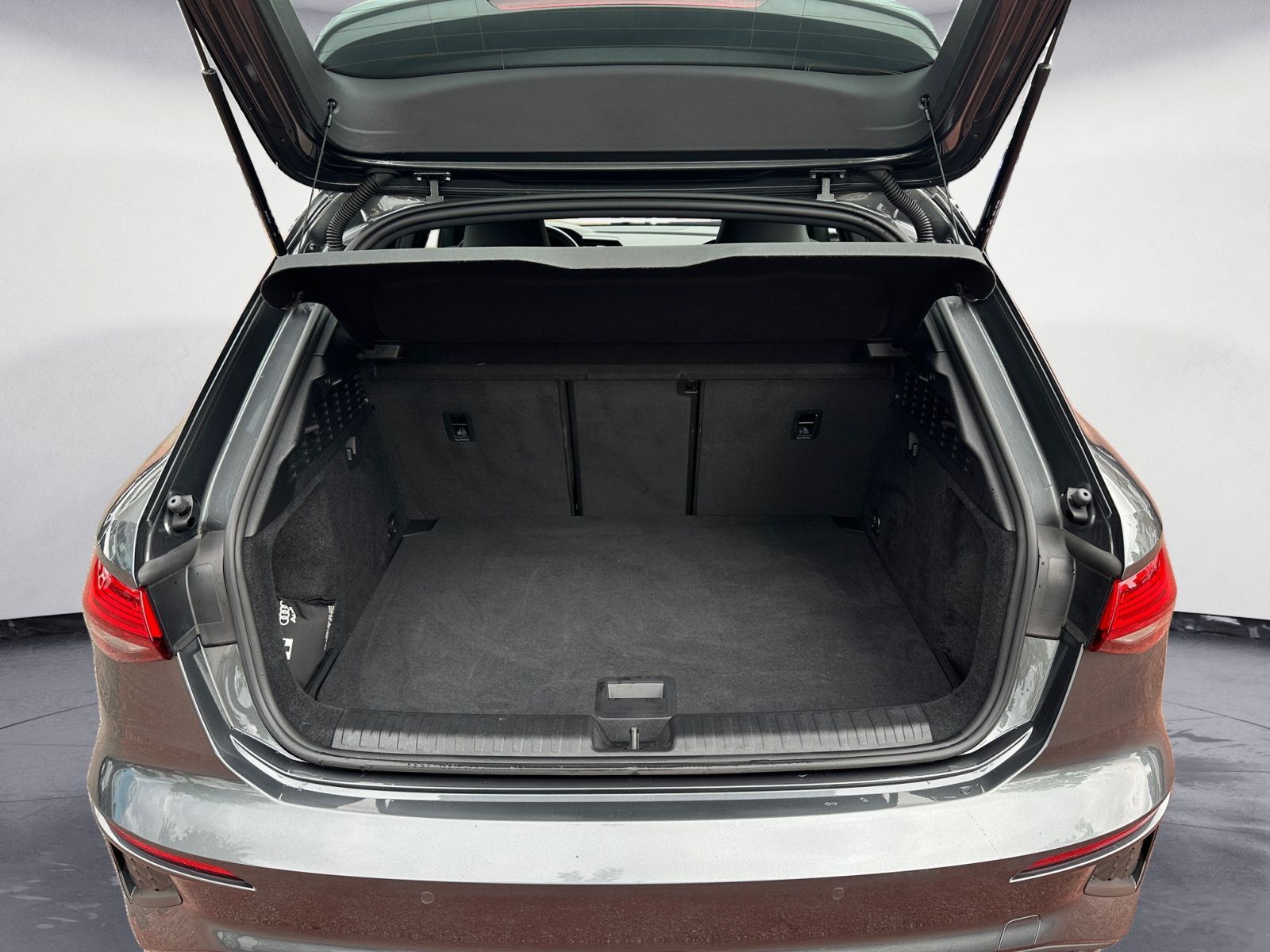 Audi A3 Sportback 40 TFSIe S-line LED/Clima/Assist/SH