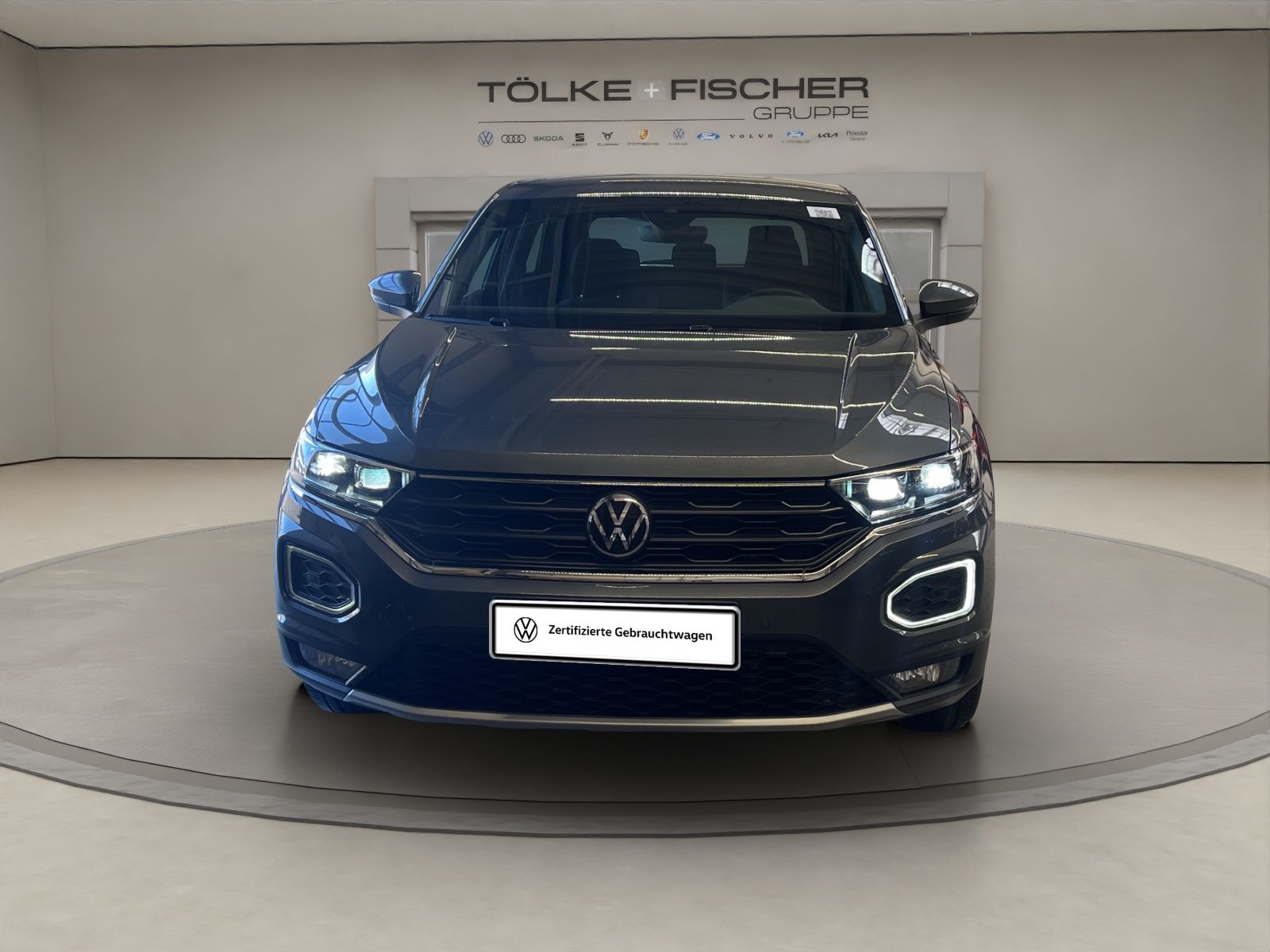Volkswagen T-Roc 2.0 TDI Sport - Samsaru's Car Outlet