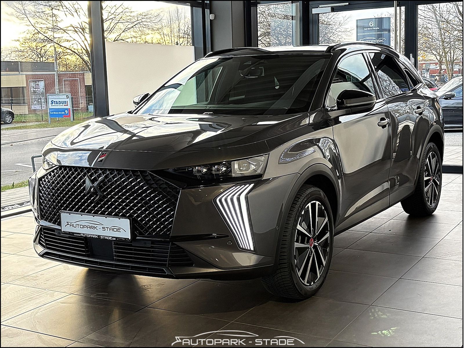 DS Automobiles DS7 PerformanceLine+ 1.5 BlueHDI Mem Kam LED Ass