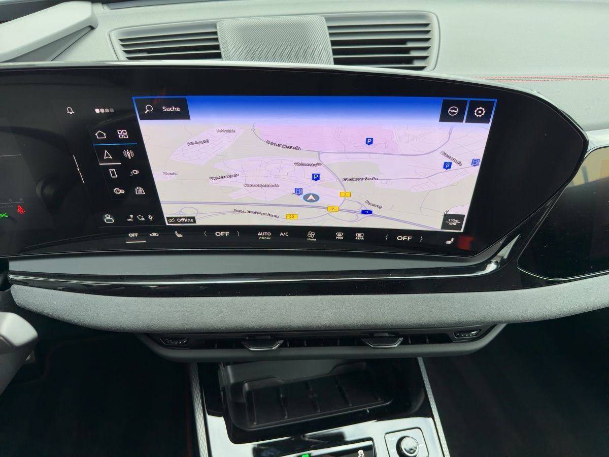 Audi A5 Lim e-hybrid 220kW S-LINE MATRIX+B&O+ACC+PANO