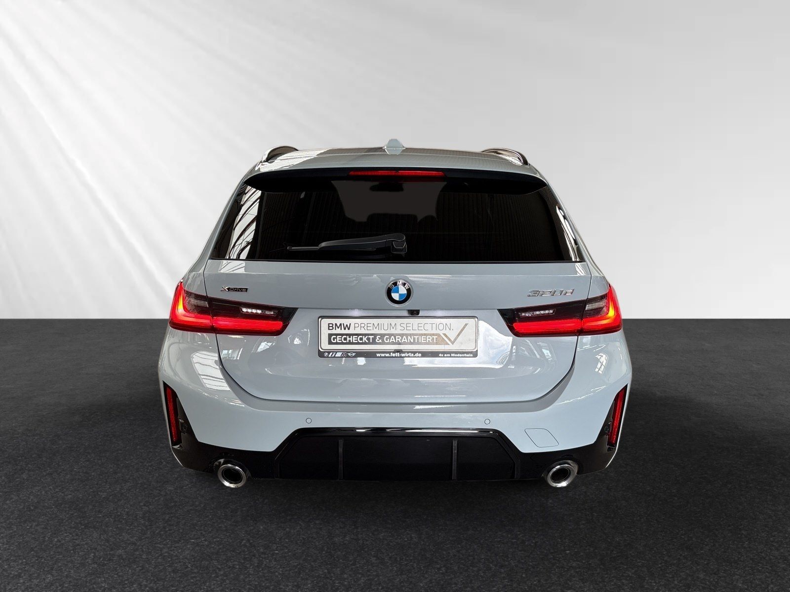 BMW 320d xDrive Touring Inkl. € 1.190 Zubehörbonus*