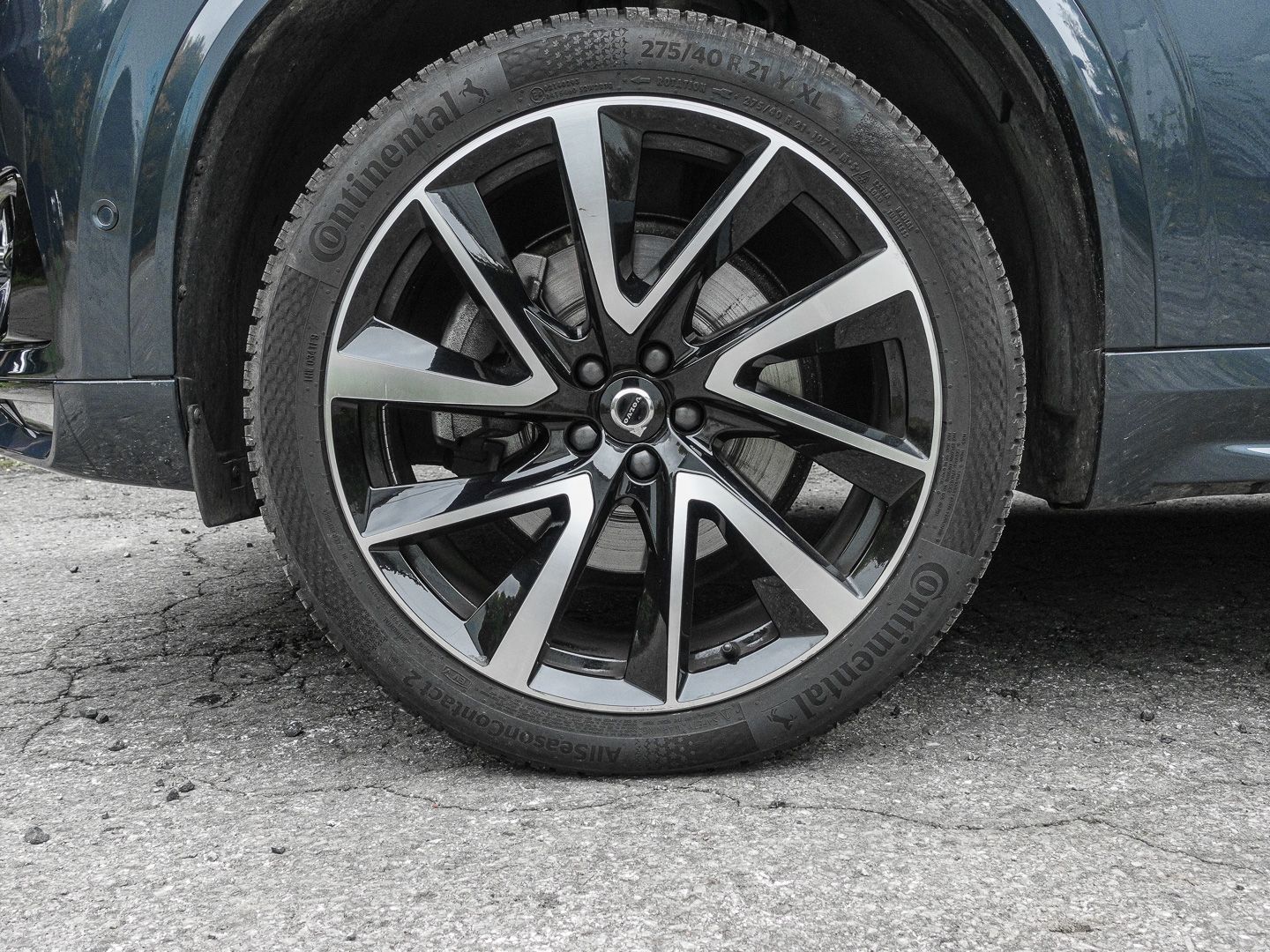 Volvo XC90 Plus Dark AWD 7-Sitzer AD StandHZG AHK Digi